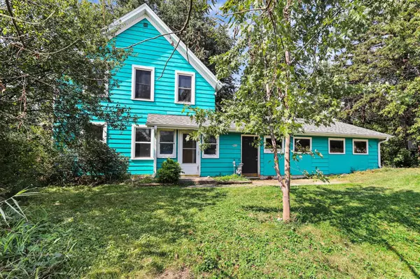 Sun Prairie, WI 53590,902 N Bird Street