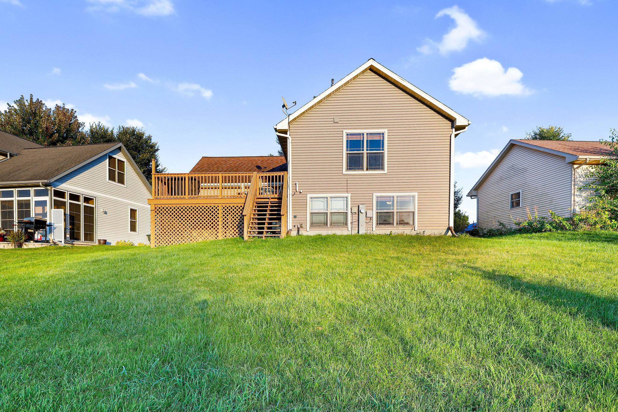 Madison, WI 53718,5224 Brandenburg Way