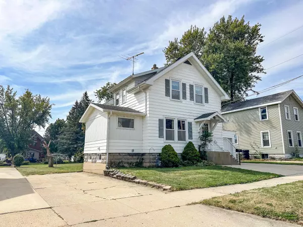 2232 8th Street,  Monroe,  WI 53566