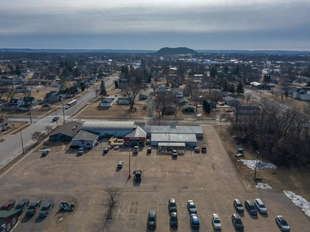 Mauston, WI 53948,0 Confidential