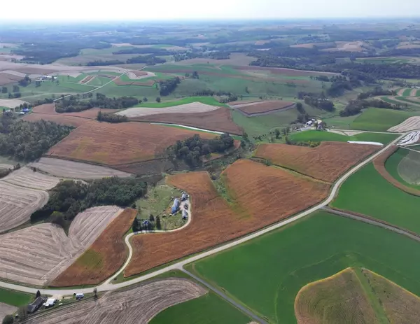 91.17 ± Acres County Road Y, Dodgeville, WI 53533