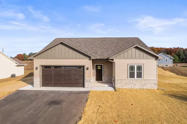 1710 9th Avenue, Wisconsin Dells, WI 53965-9050