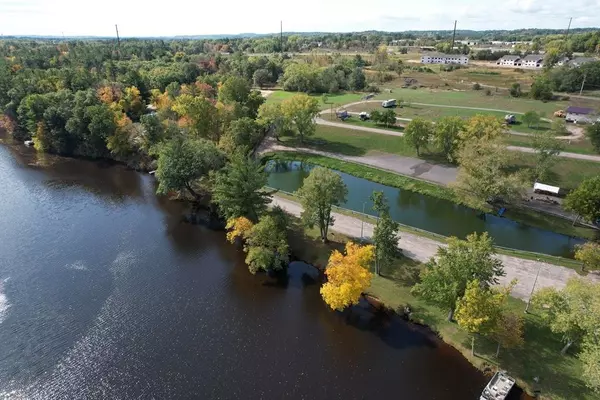 Black River Falls, WI 54615,N6600 Riverview Road
