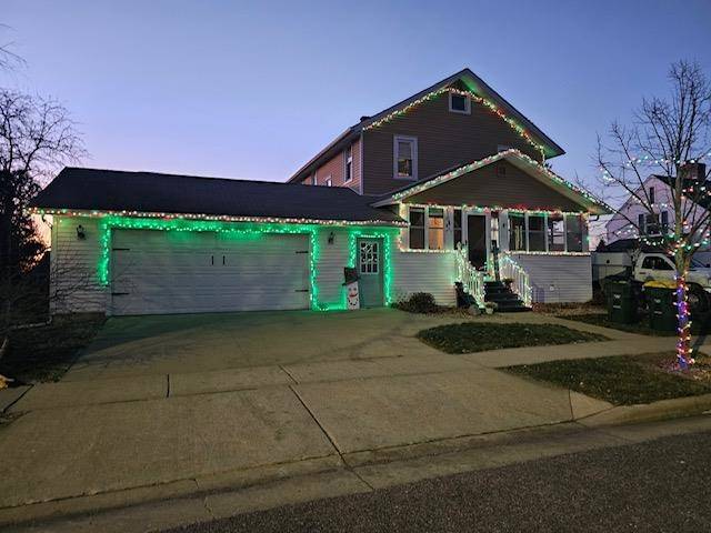 Lancaster, WI 53813,837 S Adams Street