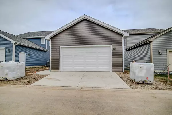Madison, WI 53711,4877 Tat Soi Road