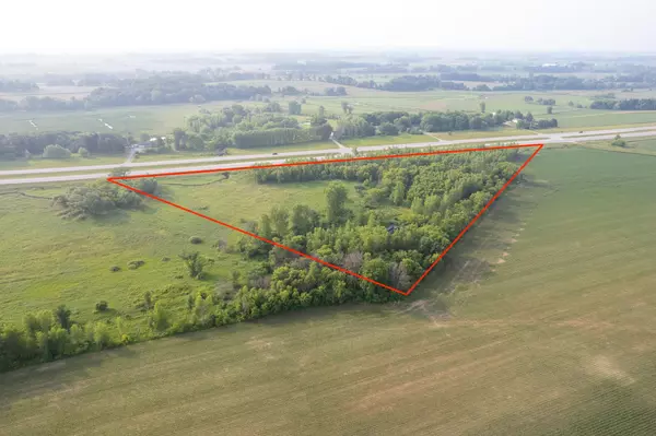 N6041 Highway 151, Beaver Dam, WI 53916