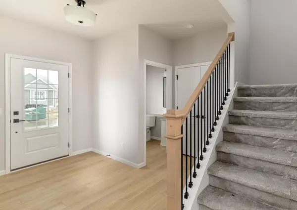 Verona, WI 53593,1594 Eagle Eye Street