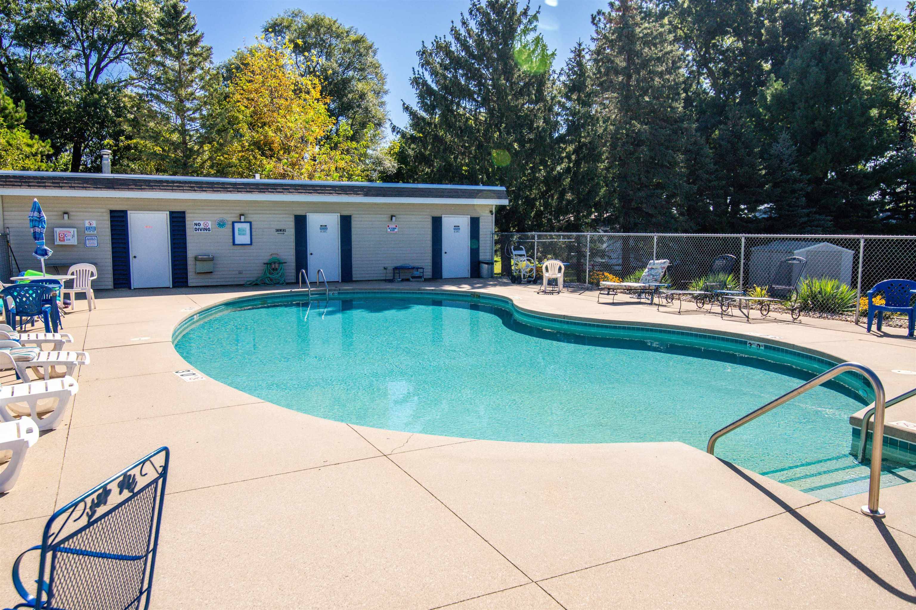 Montello, WI 53949-8560,W983 W North Shore Drive #7