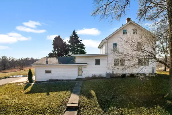 Verona, WI 53593,2528 Spring Rose Road