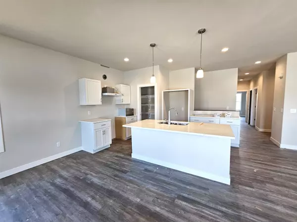Lomira, WI 53048,910 Pheasant Run
