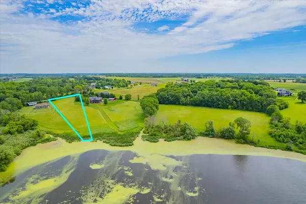 Fall River, WI 53932,3.13 Acres Oak Shore Drive