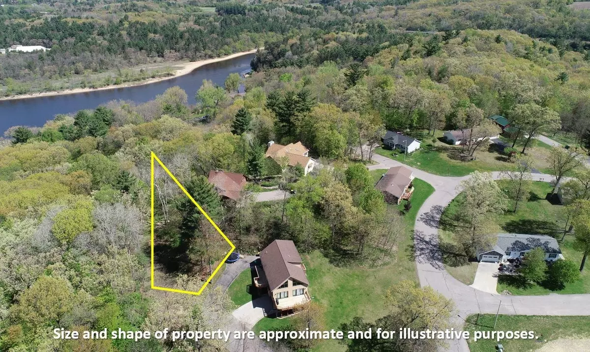 Baraboo, WI 53913,56 Redhawk Trail