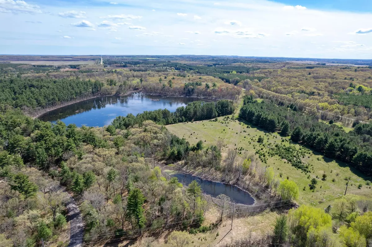 Hancock, WI 54943,79.95 AC County Road FF