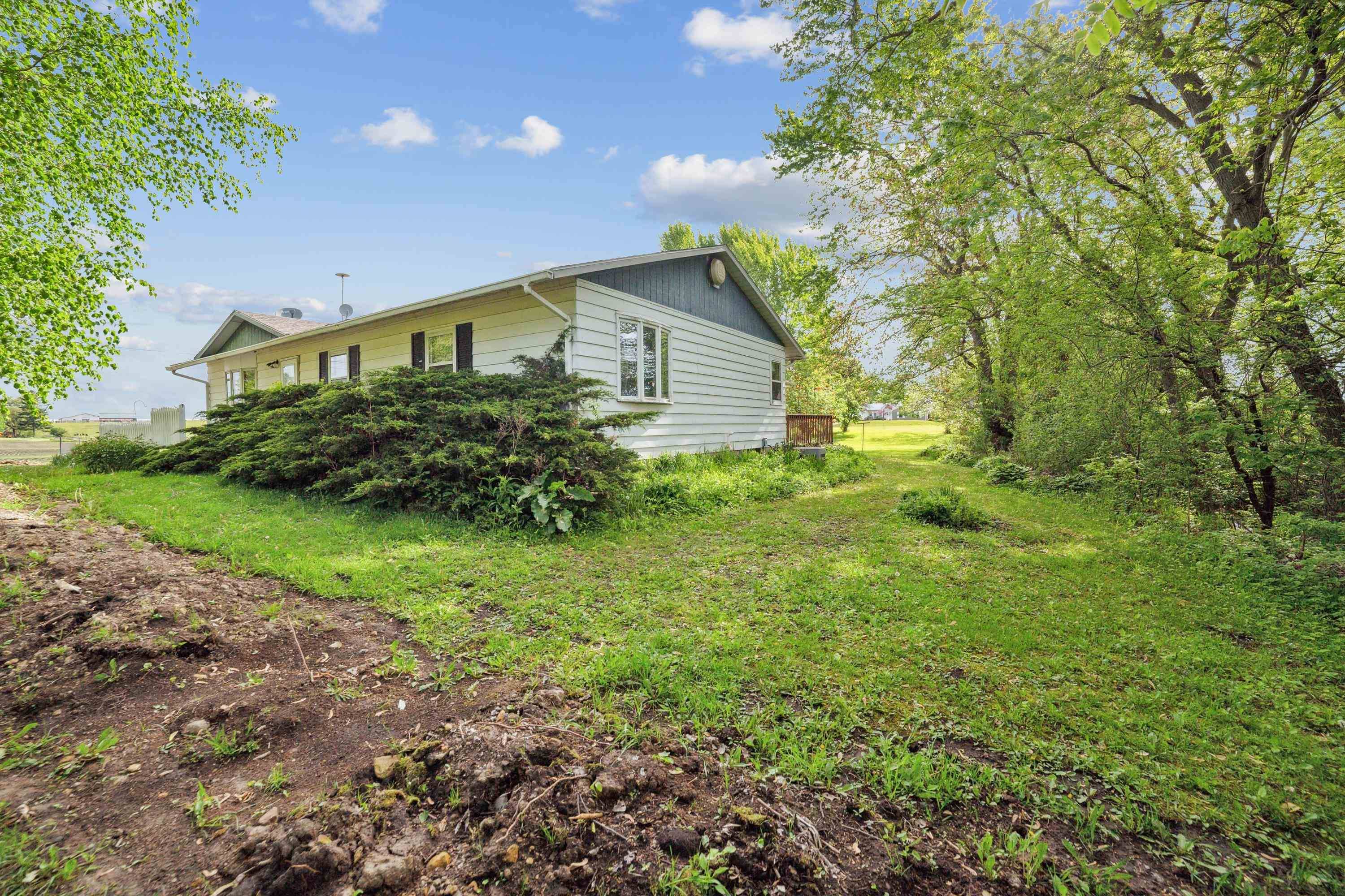 Union Grove, WI 53182,637 200th Avenue