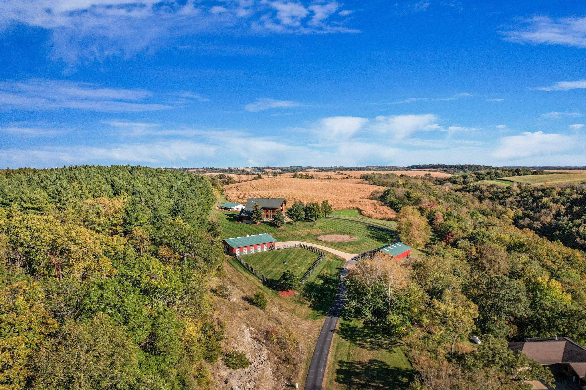 Black Earth, WI 53515,9321 Turkey Road