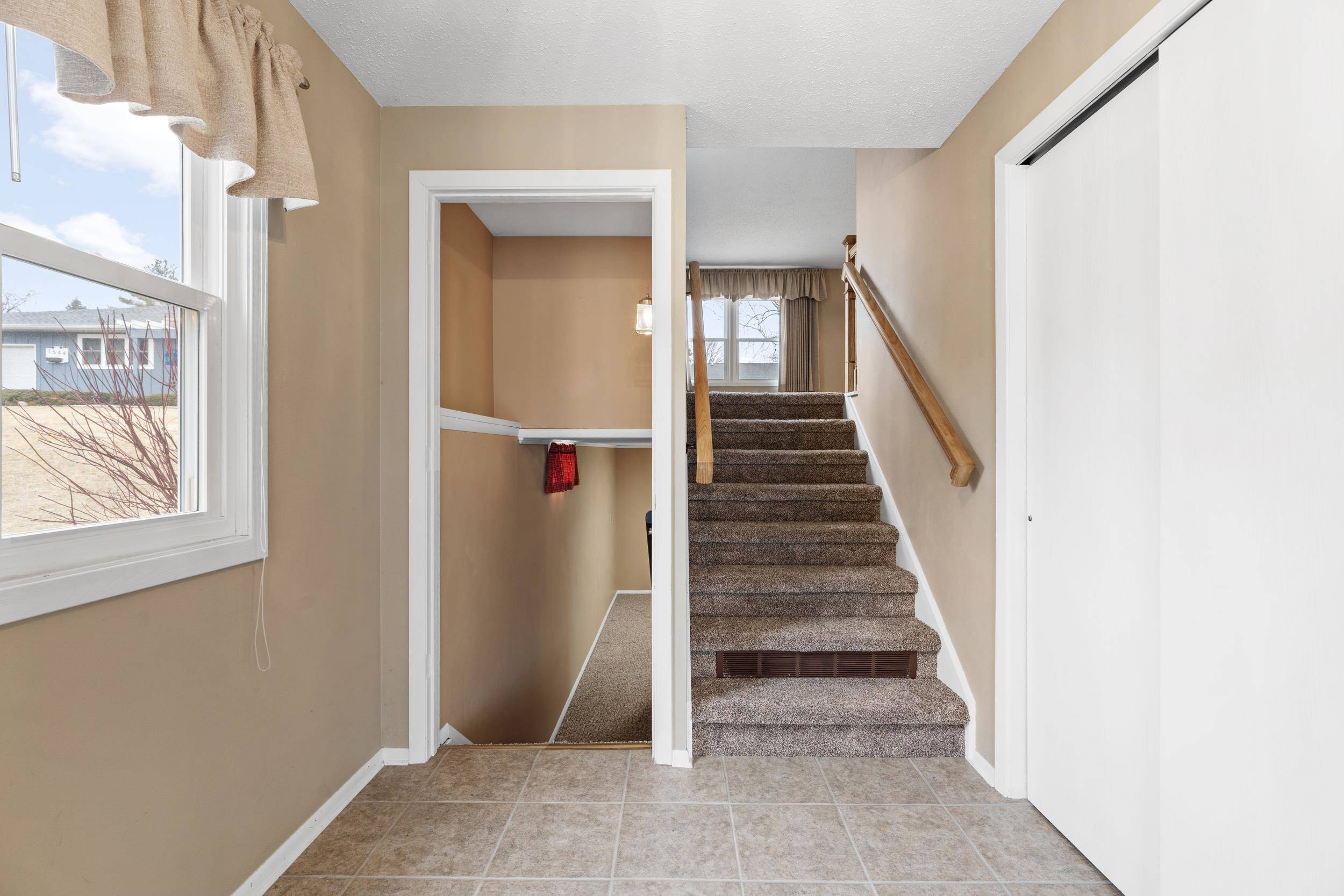 Baraboo, WI 53913,1532 East Street