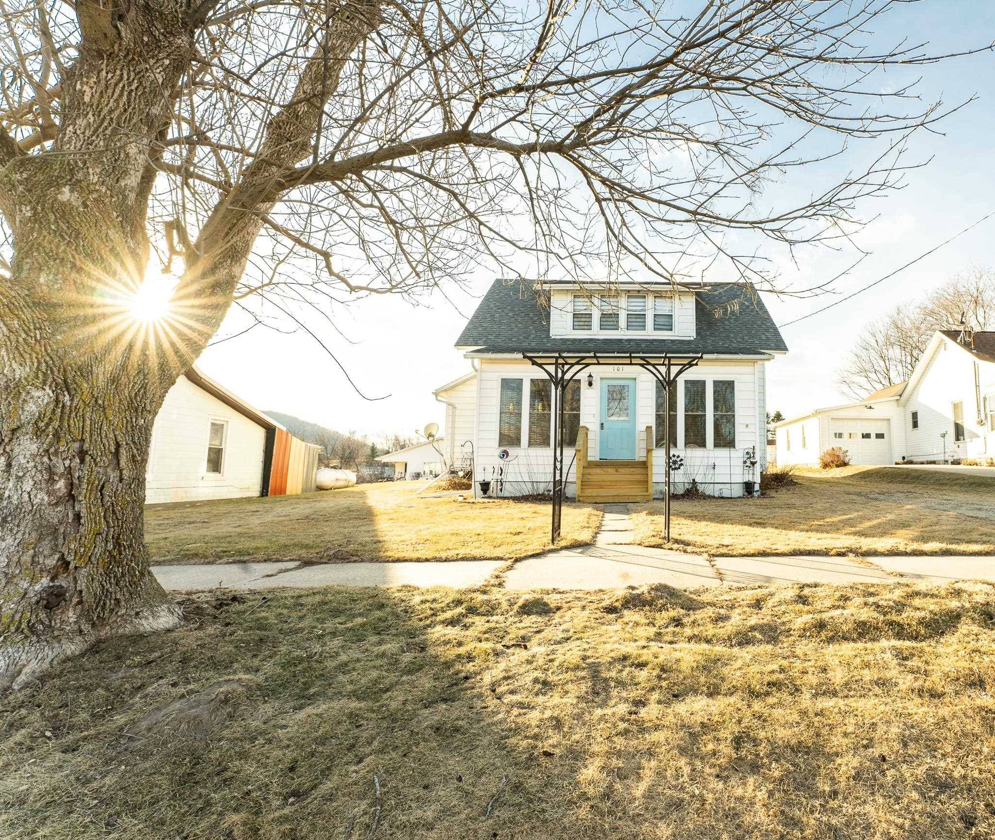 Ontario, WI 54651,101 1st Street