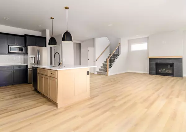 Waunakee, WI 53597,600 E Verleen Avenue