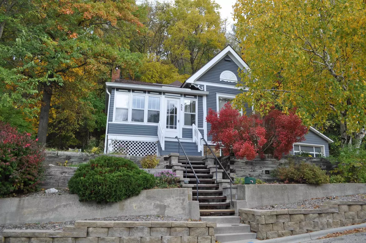 Richland Center, WI 53581,554 E Court Street