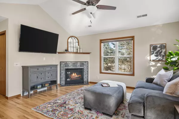 Oregon, WI 53575,732 Dunn Avenue