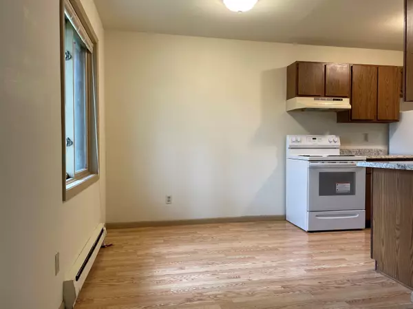 Madison, WI 53704,914 N Oak Street