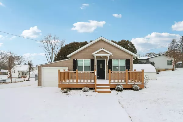 760 N Elm Street, Platteville, WI 53818-1719