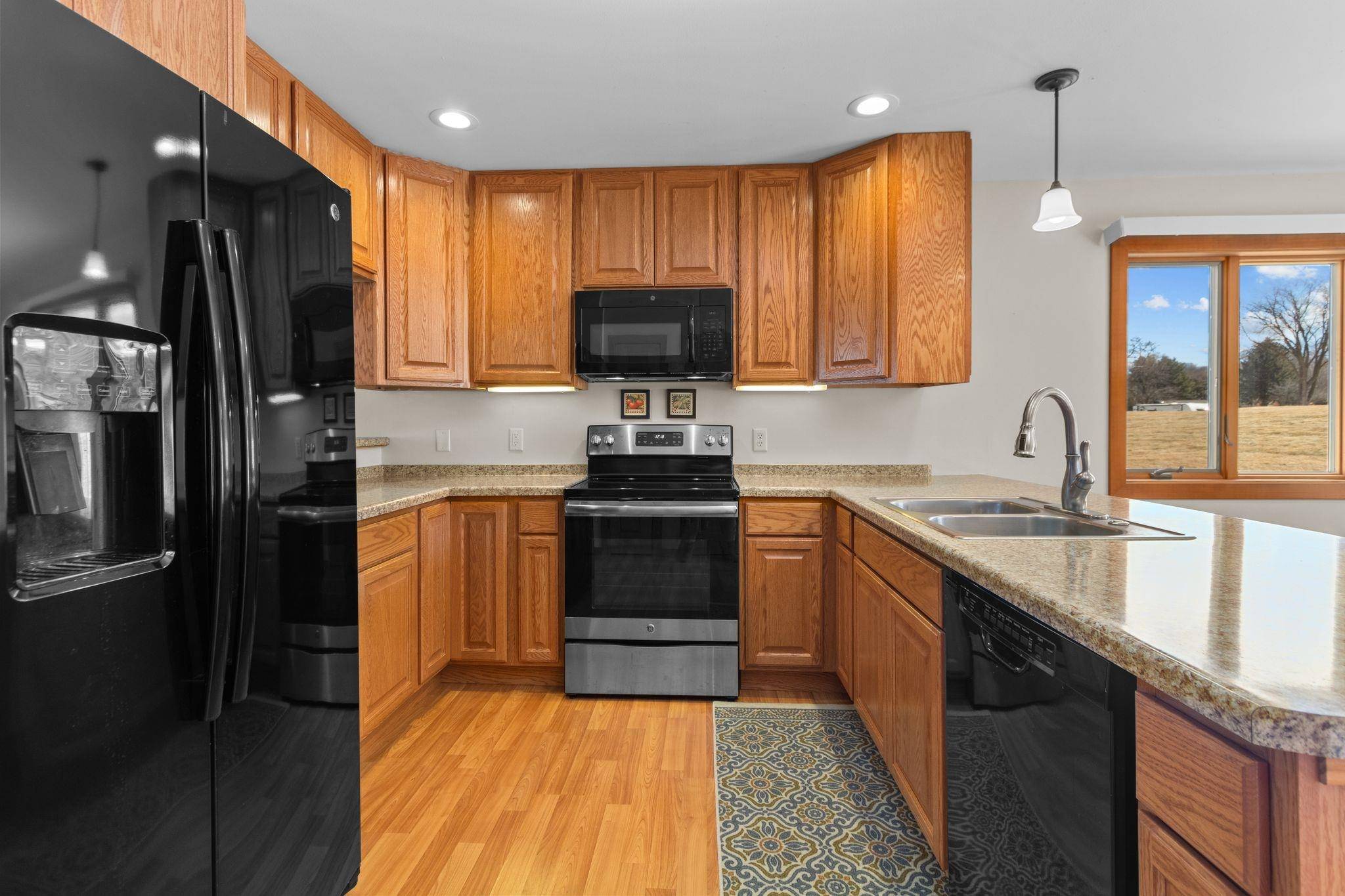 Marquette, WI 53947,178 E Front Street #44