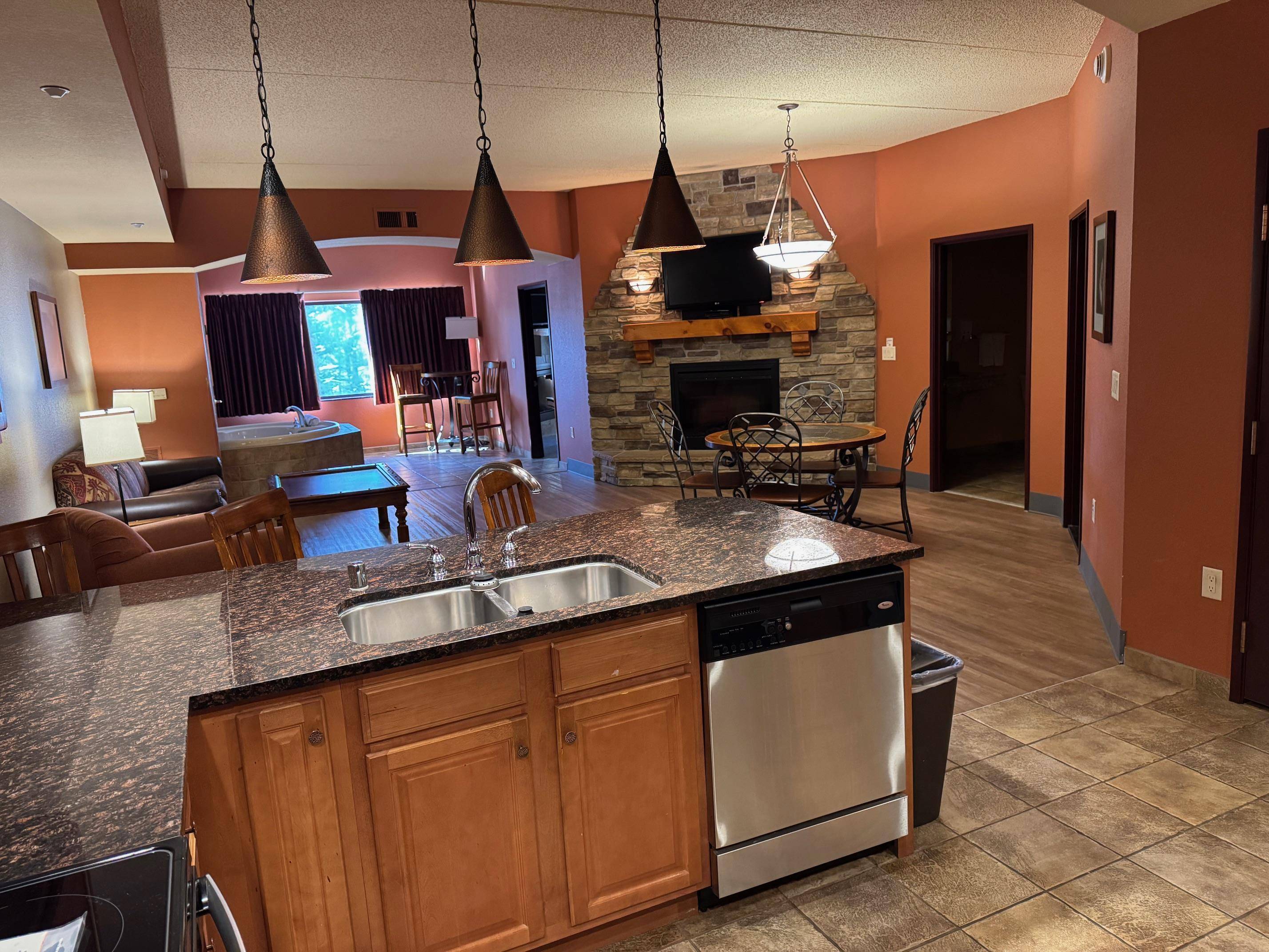 Wisconsin Dells, WI 53965,2411 RIVER Road #2233