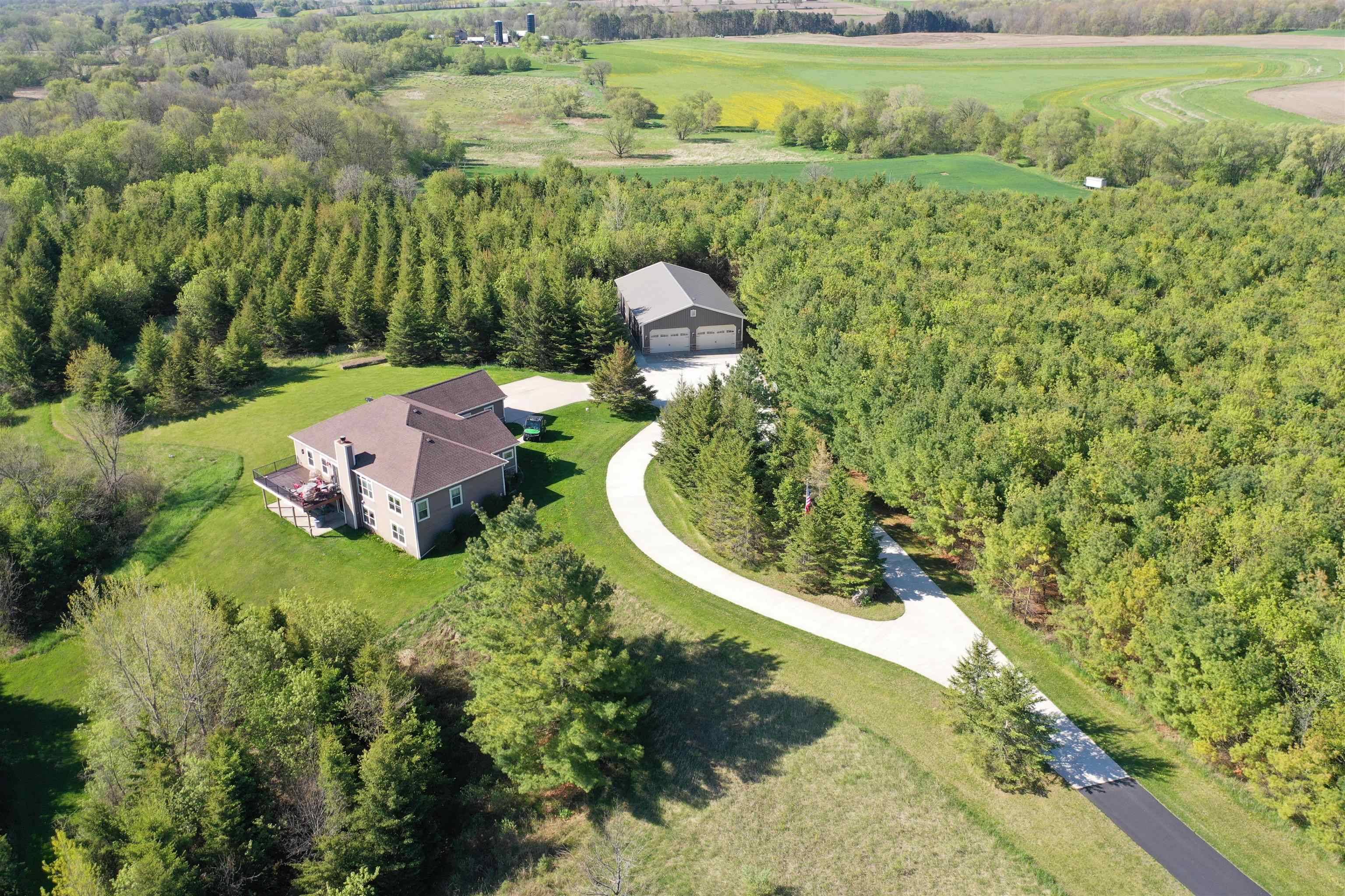 Hartford, WI 53027,N5194 Blue Valley Rd