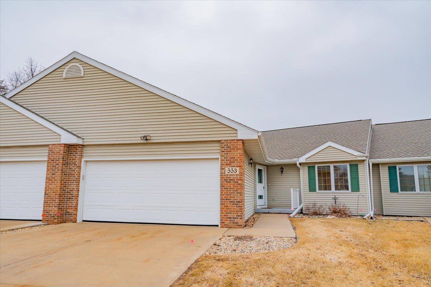 553 Kensington Square, Stoughton, WI 53589