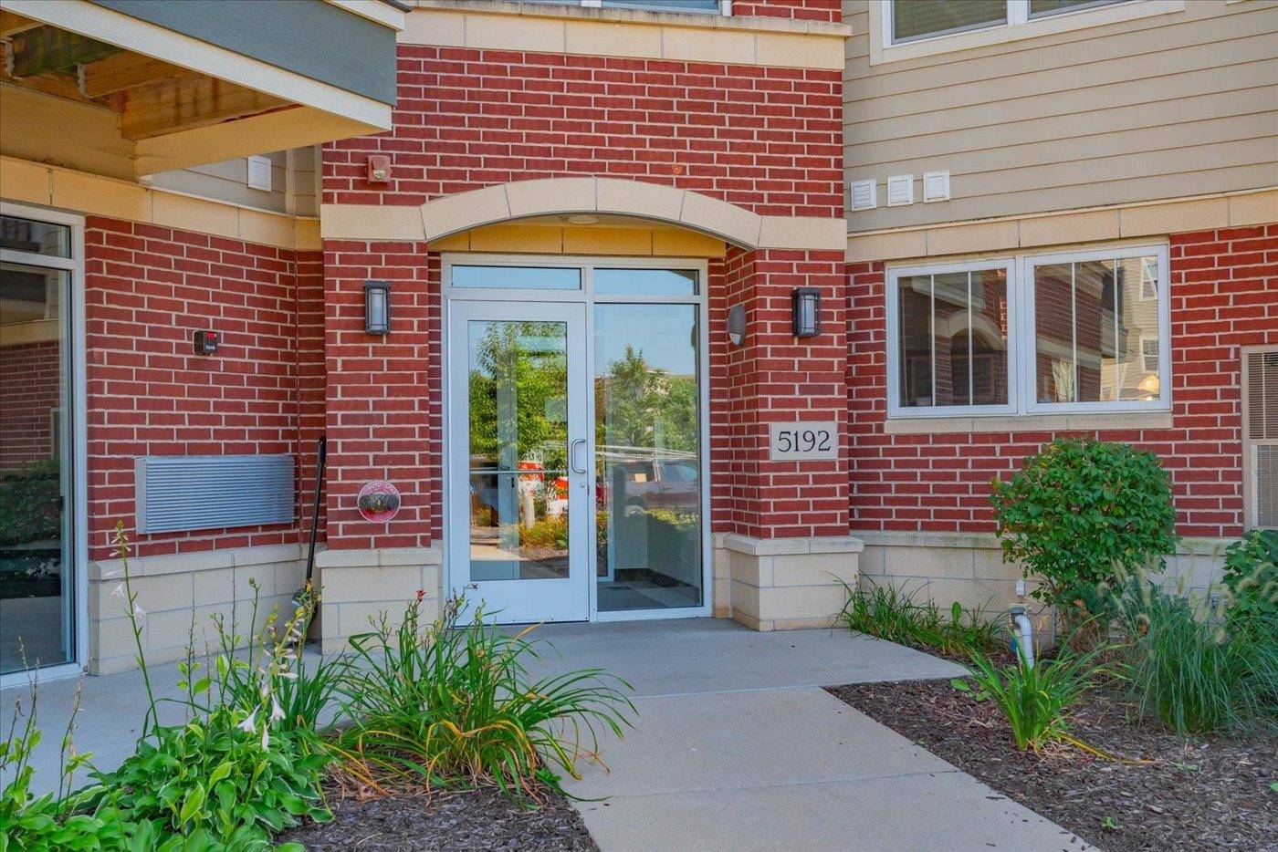 Fitchburg, WI 53711,5192 Sassafras Drive #307