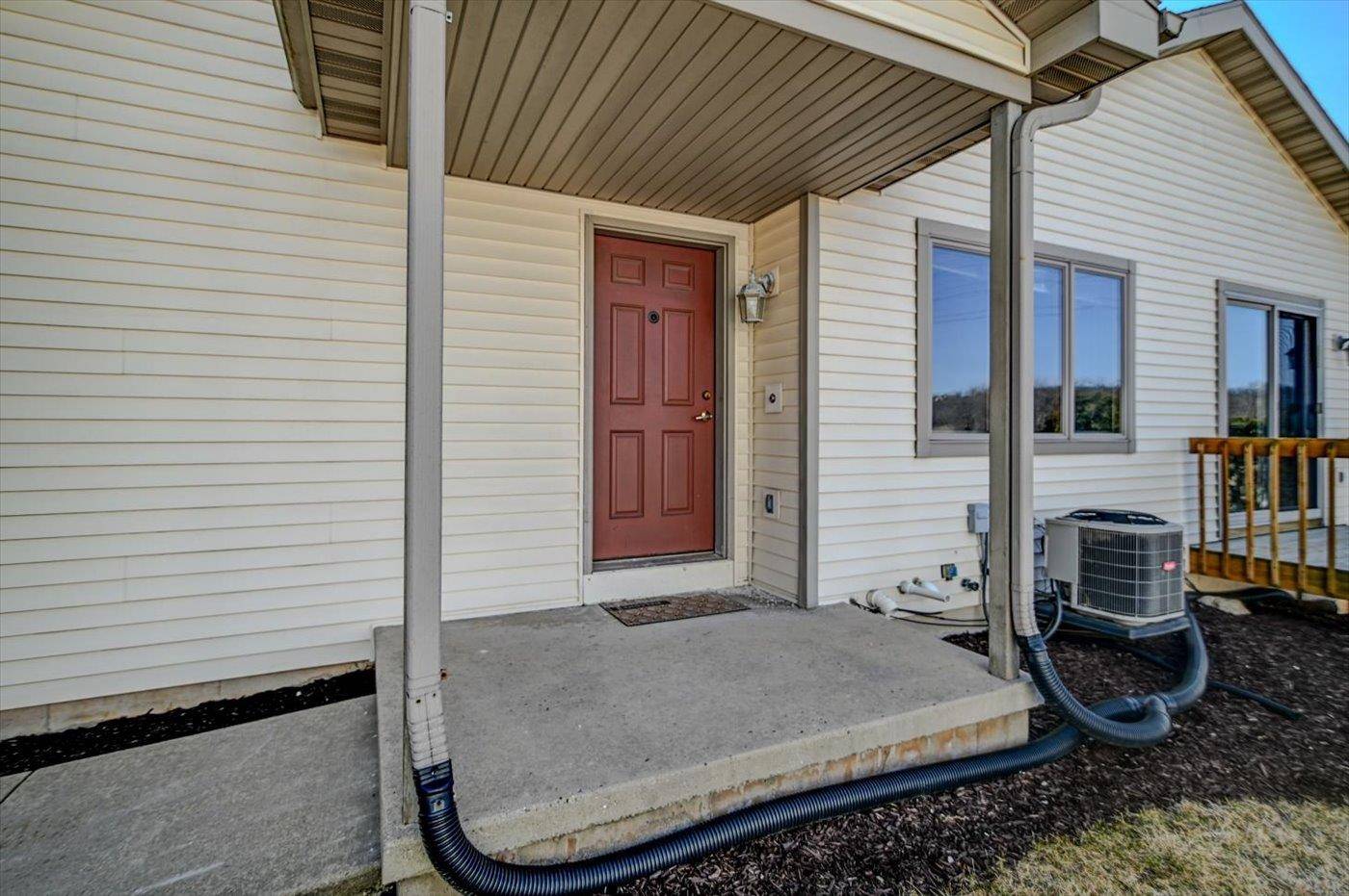Madison, WI 53719,2326-2328 Talc Trail