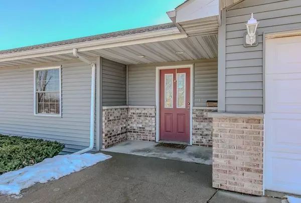 Dodgeville, WI 53533,705 W Chapel Street