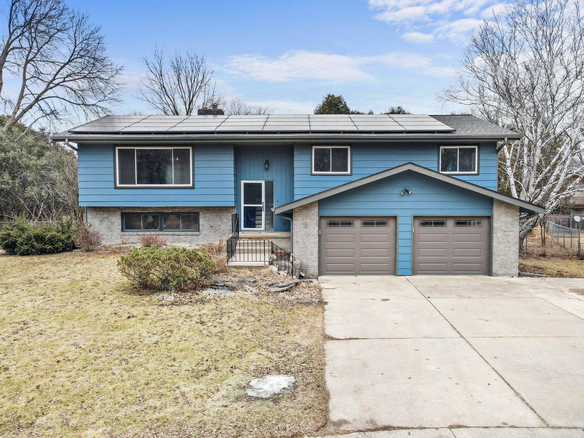 21 Menomonie Court, Madison, WI 53704