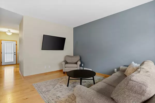 Madison, WI 53718,6915 Silver Dawn Drive