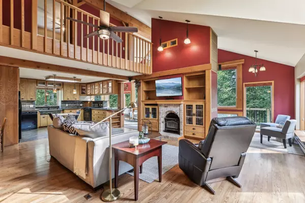 Mount Horeb, WI 53572,2120 Highway 92