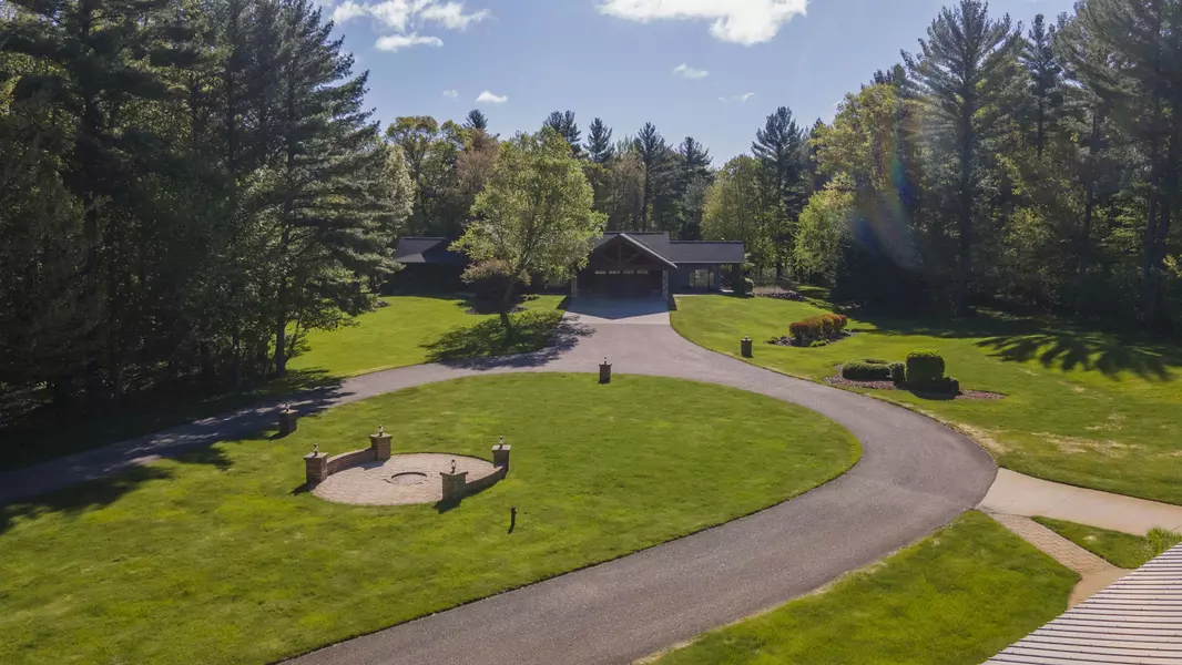 2430 N 48th Street, Wisconsin Rapids, WI 54494