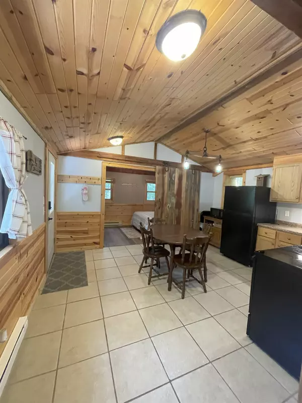 Redgranite, WI 54970,W4737 S Pearl Lake Road