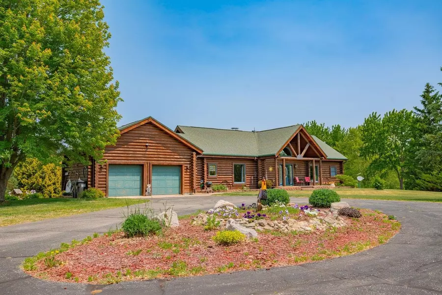 2655 W Finley Road, Beloit, WI 53511