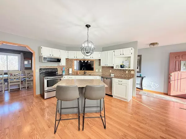 Marshall, WI 53559,5817 Lochinvars Trail