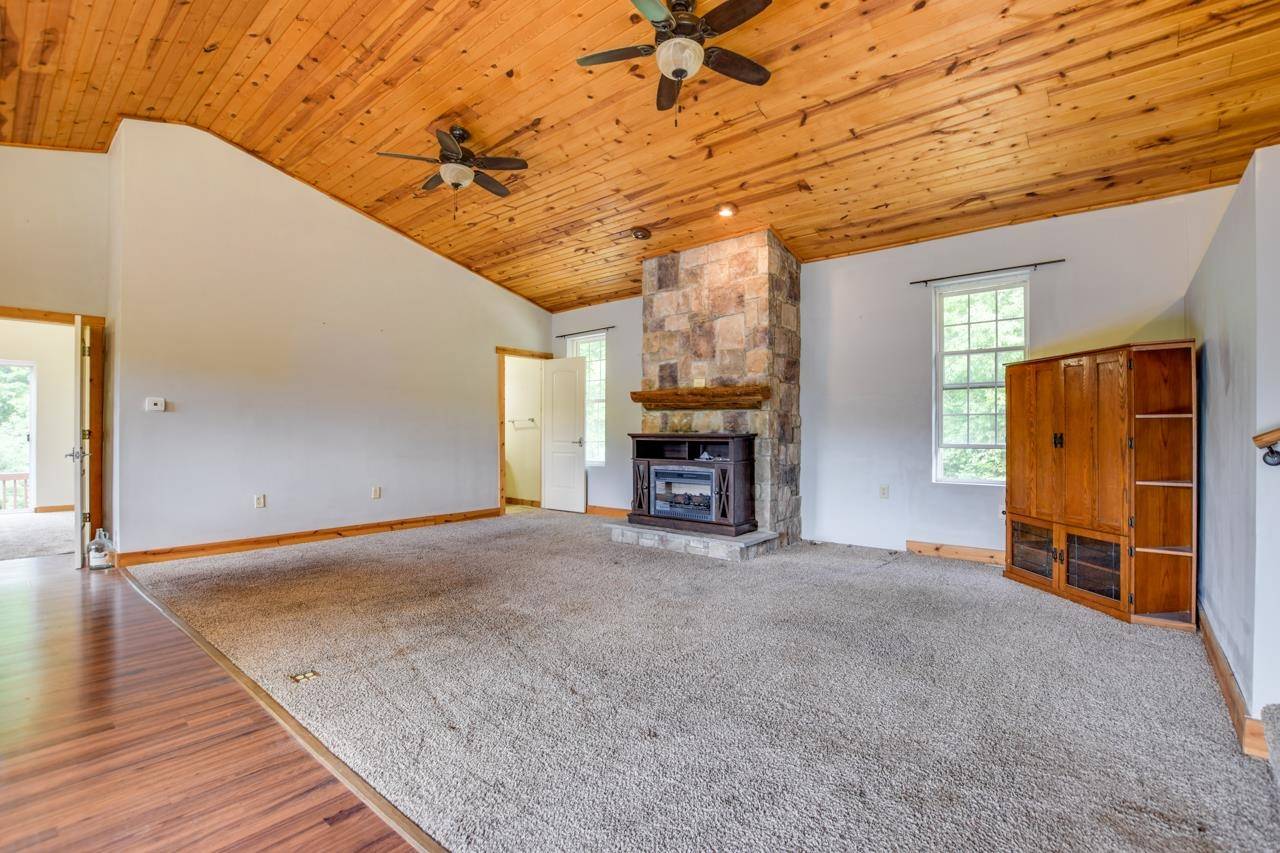 La Valle, WI 53941,S1036 W Dutch Hollow Road