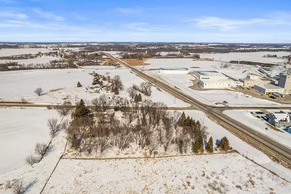 Columbus, WI 53925,W865 Hall Road