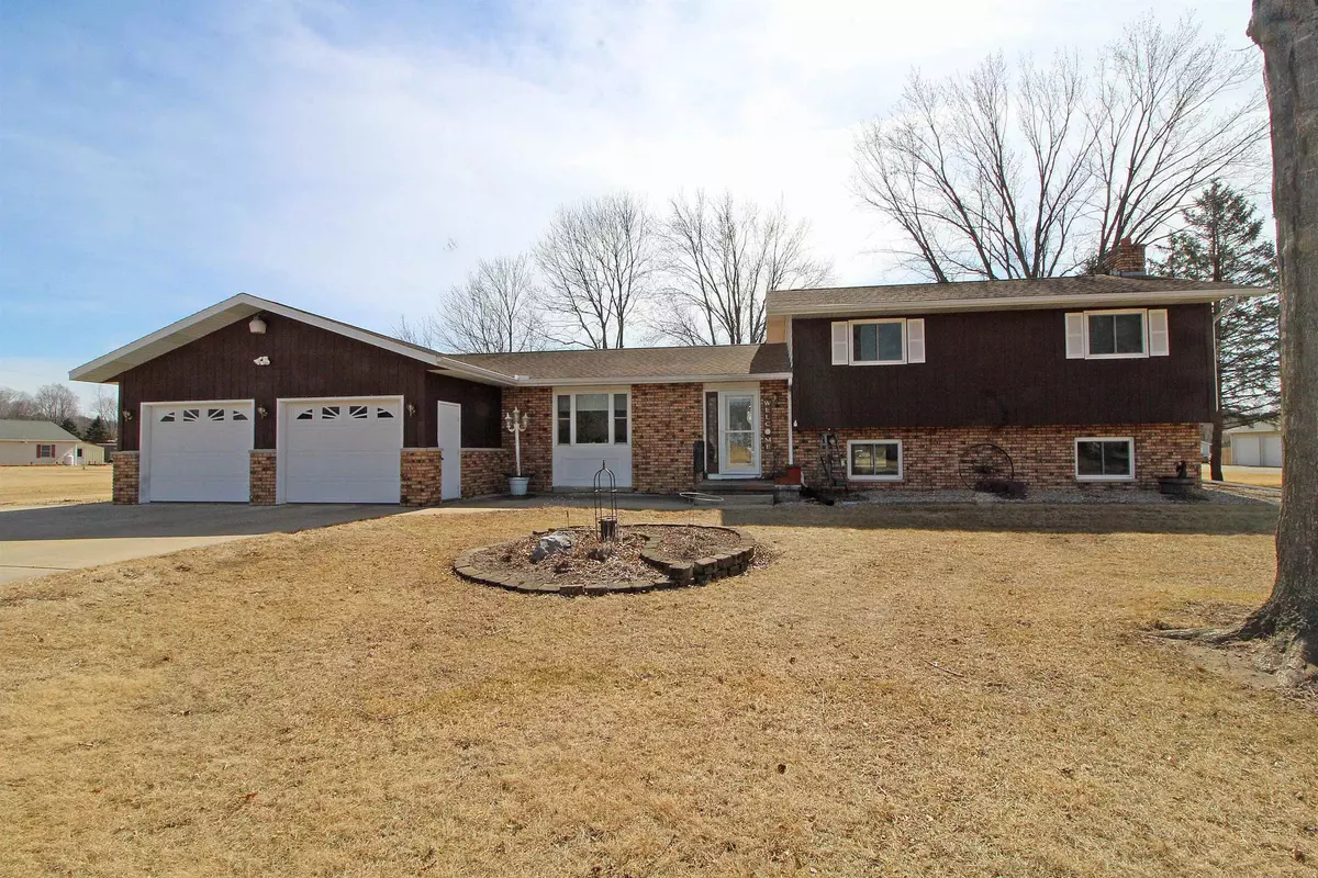 Mazomanie, WI 53560,10359 Curtiss Road