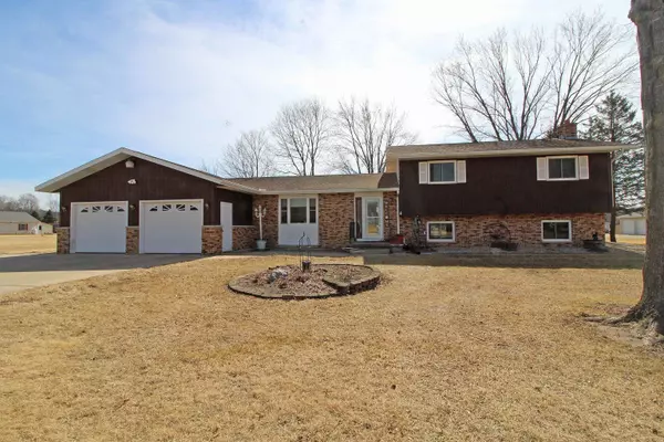 10359 Curtiss Road, Mazomanie, WI 53560
