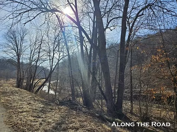 49 A +/- Hippy Hollow Road, Potosi, WI 53820