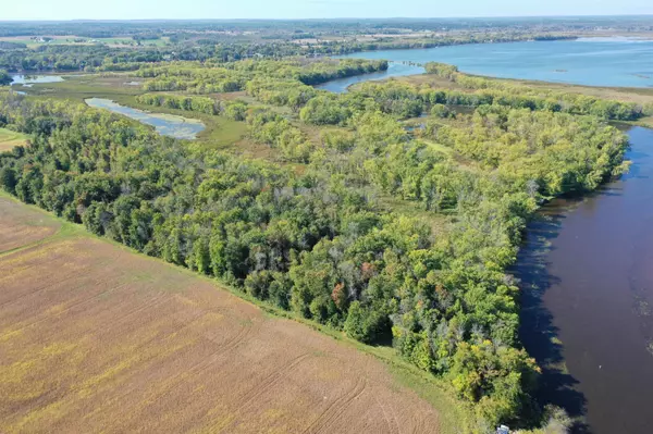 80 AC +- County Road H, Fremont, WI 54940