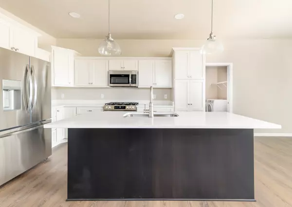 Sun Prairie, WI 53590,2543 Water Lily Circle