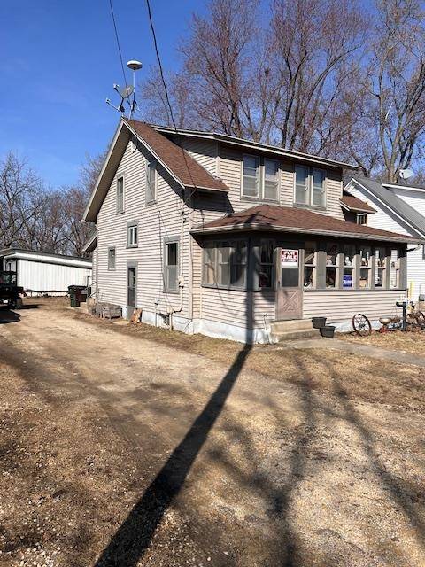 220 C Street, Footville, WI 53537-8134