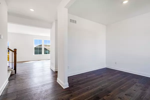 Oregon, WI 53575,1247 Denmark Circle #38