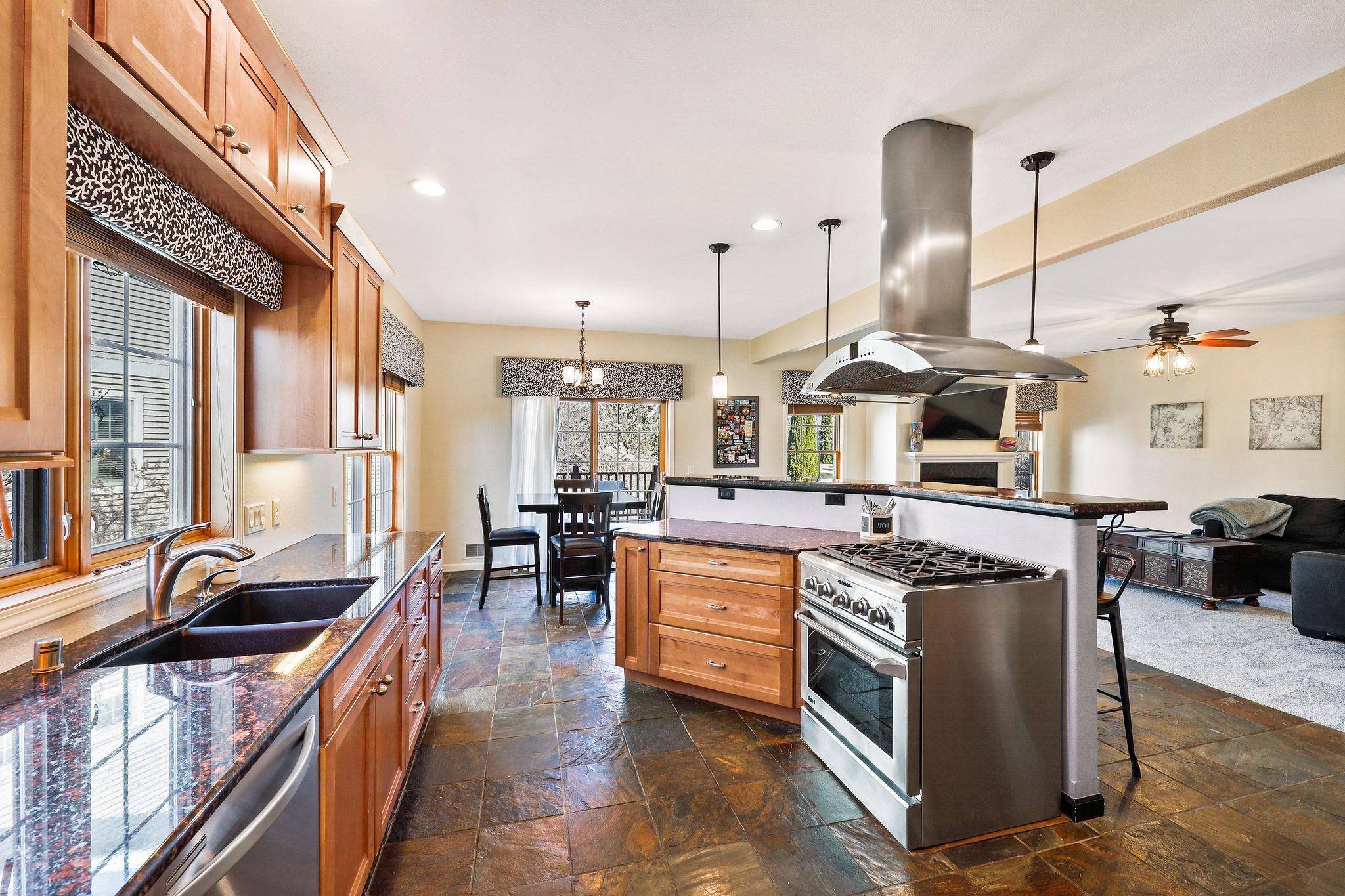 Waunakee, WI 53597,1311 Hanover Court